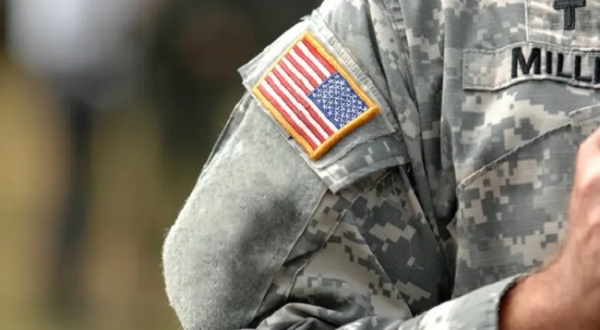 آبنائے ہرمز کی سکیورٹی کے لیے امریکا کا خصوصی فورسز بھیجنے پر غور