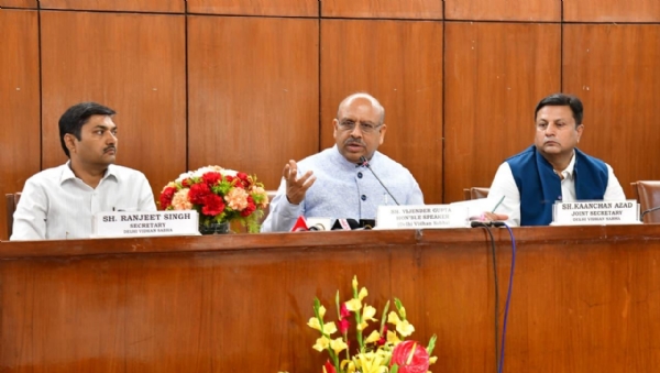 اپوزیشن کے بائیکاٹ کے درمیان ایوان نے 15 گھنٹے 16 منٹ تک کام کیا: وجیندر گپتا