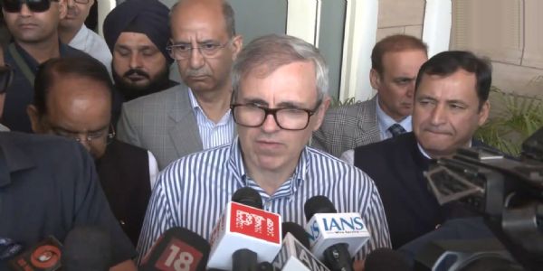 عمر عبداللہ نے سرینگر میں این سی ہیڈکوارٹر سے سیکورٹی واپس لینے کے فیصلے پر تشویش کااظہار کیا