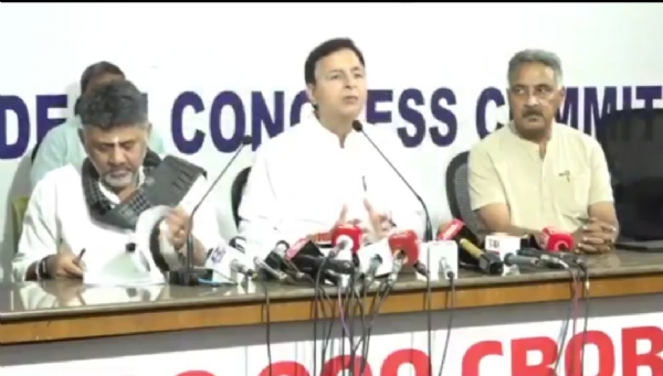 ہائی وے ڈکیتی اور عام لوگوں کے پیسے کی چوری کی مانند ہے ٹول ٹیکس میں اضافہ : کانگریس