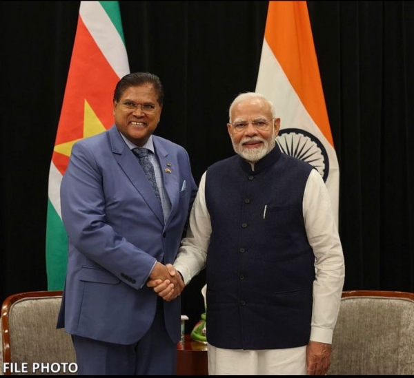 وزیر اعظم مودی نے سورینام کے سابق صدر چندریکا پرساد سنتوکھی کے انتقال پر تعزیت کا اظہار کیا