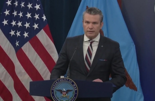 امریکہ نے بحر ہند میں ایران کے جنگی جہاز کو غرق کر دیا: امریکی سیکرٹری دفاع امریکہ نے بحر ہند میں ایران کے جنگی جہاز کو غرق کر دیا: امریکی سیکرٹری دفاع