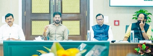 فلاحی اسکیمات کے فوائد ہر مستحق خاندان تک پہونچانے ضلع کلکٹرس کو ہدایت