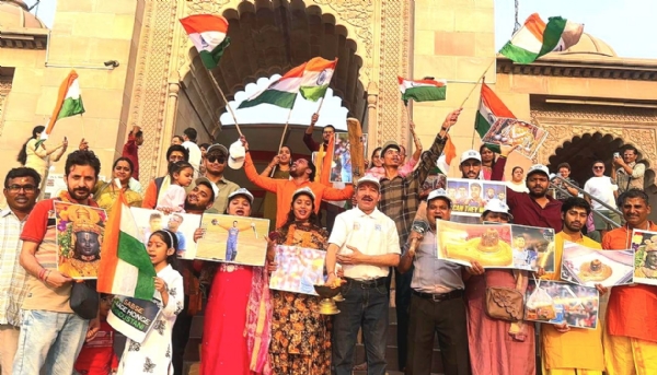 ٹی ٹوئنٹی ورلڈ کپ کرکٹ کا جوش، سیمی فائنل میں بھارت کی جیت کے لیے پوجا