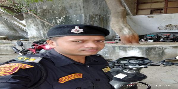 درونڈا اسٹیشن پر المناک حادثہ : ٹرین میں سوار ہوتے ہوئے پھسلے ایس ٹی ایف جوان کی موت