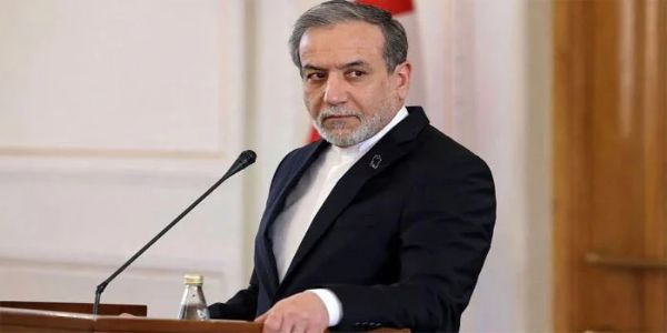 امریکہ ایرانی بحری جہاز کو نشانہ بنانے پر پچھتائے گا: ایرانی وزیرِ خارجہ