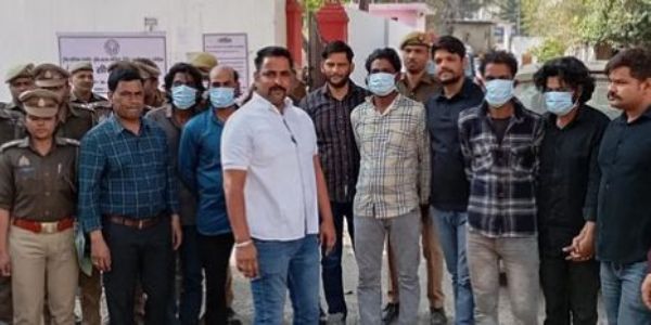 علی گڑھ پولیس نے 24گھنٹہ میں کیا ڈکیتی کا انکشاف