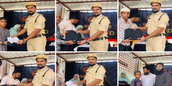 مستحق طلبہ میں عید کے نئے کپڑوں کی تقسیم