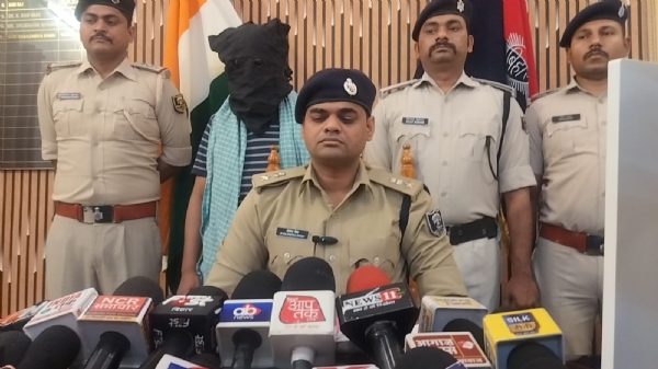 8040پیس کوڈین سیرپ اور21000ٹین ٹیبلیٹ کے ساتھ ایک اسمگلر گرفتار