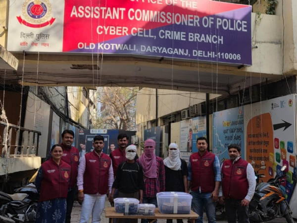 چاندنی چوک کے صرافہ تاجر سے 54 لاکھ روپے لے کر فرار ہونے والے ملزمان گرفتار