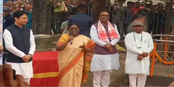 صدر جمہوریہ مرمو نے ممتا بنرجی حکومت کے رویے پر ناراضگی کا اظہار کیا