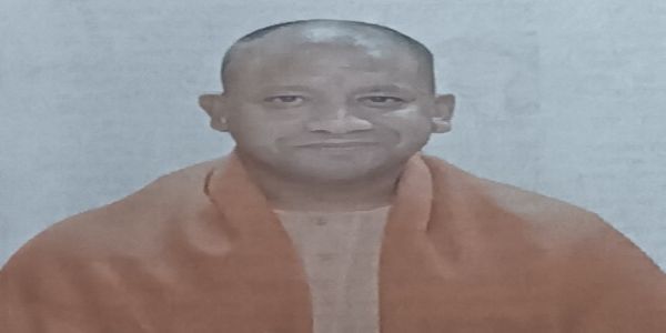 وزیراعلیٰ یوگی آدتیہ ناتھ آگرہ پہنچے