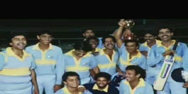 تاریخ کے آئینے میں 10 مارچ: جب ہندوستان نے پاکستان کو شکست دے کر بینسن اینڈ ہیجز کپ جیتا