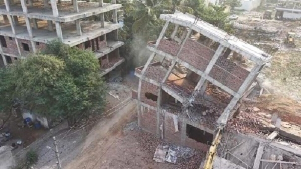 حیڈرا نے شاستری پورم کالونی میں کھیل کے میدان کو صاف کروادیا