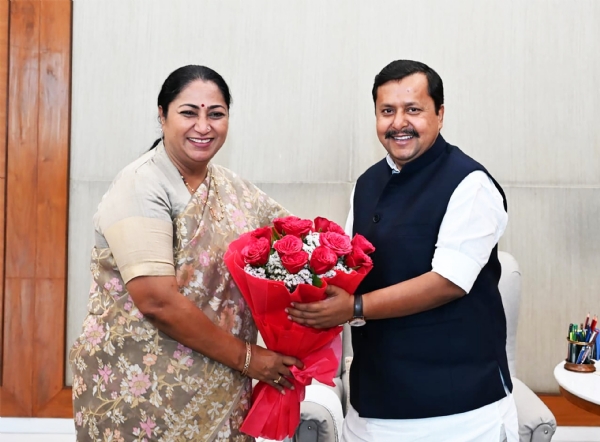 وزیر اعلیٰ ریکھا گپتا نے بی جے پی کے قومی صدر سے ملاقات کی