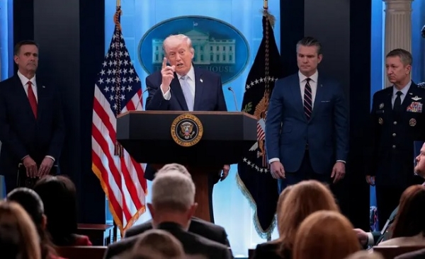 ٹرمپ کا آبنائے ہرمز ہرصورت میں کھولنے کا اعلان