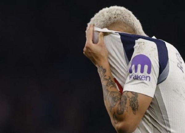 پریمیئر لیگ میں ٹوٹنہم ریلیگیشن زون میں