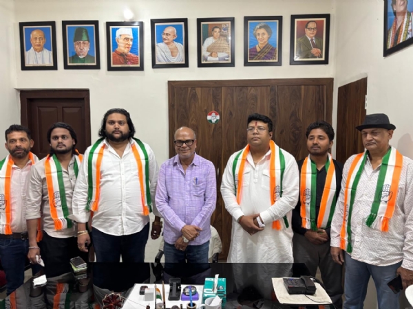 جن سوراج پارٹی کے کئی لیڈر کانگریس پارٹی میں شامل ہوئے