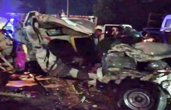 کٹیہار میں خوفناک سڑک حادثہ، 13 افرادکی موت