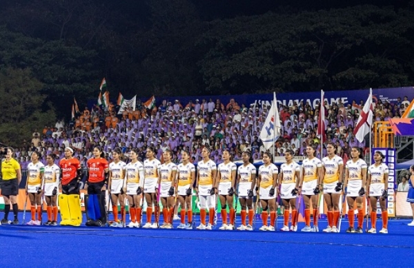 Women-Hockey-Ind-Argentina-Tour
