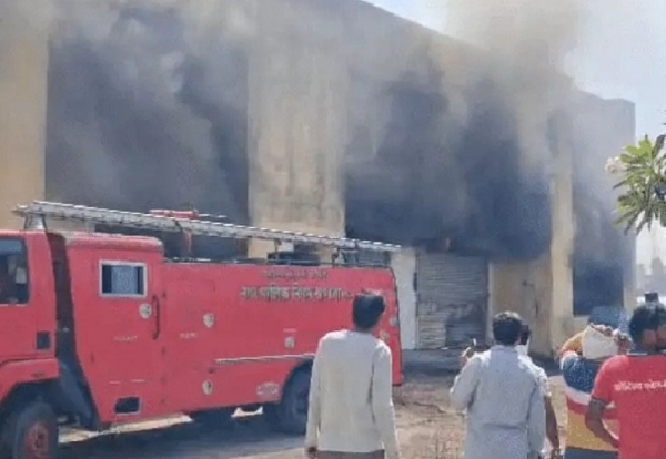 کھنڈوا سیلز ٹیکس آفس میں خوفناک آگ