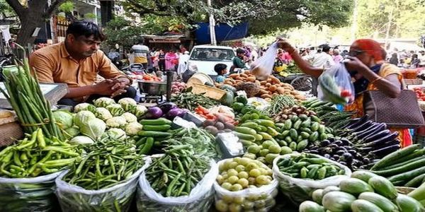 مارچ میں ملک کی خوردہ افراط زر کی شرح معمولی سے بڑھ کر 3.40 فیصد تک پہنچ گئی