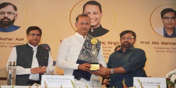 جامعہ ملیہ اسلامیہ میں ڈاکٹر امبیڈکر کی 136ویں یومِ پیدائش کی تقریب؛ حکومتِ دہلی کے معزز وزیر رویندر اندراج سنگھ بطور مہمانِ خصوصی شرکت