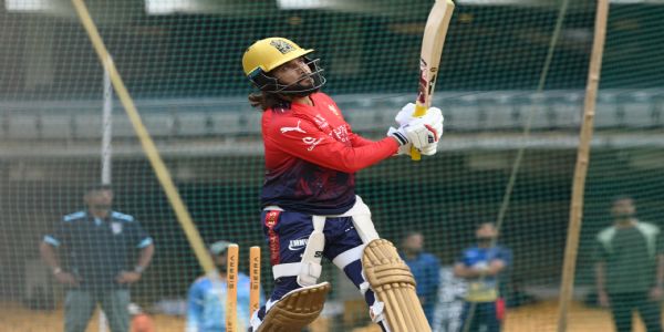 آر سی بی کی ممبئی انڈینز کے خلاف شاندار جیت، کپتان رجت پاٹیدار بولے مسلسل 200پلس اسکور سے بڑھا اعتماد