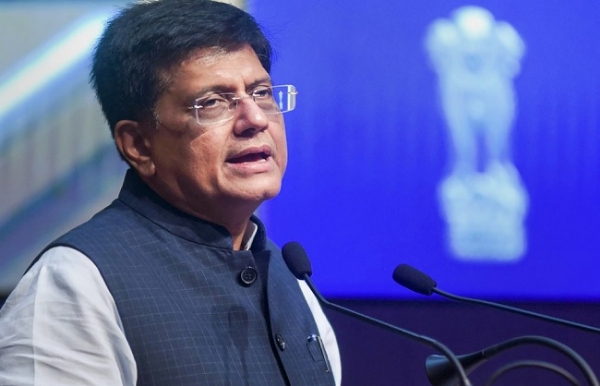 ہندوستان اور عمان نے دو طرفہ تجارت اور سرمایہ کاری کو بڑھانے کے طریقوں پر تبادلہ خیال کیا