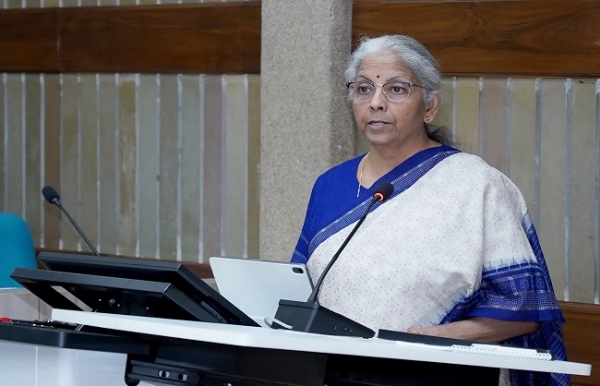 وزیر خزانہ سیتا رمن نے اسٹالن پر جوابی حملہ کیا، ان پر جھوٹا بیانیہ گھڑنے کا الزام لگایا