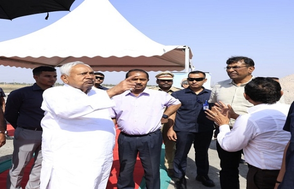 وزیر اعلیٰ نے پٹنہ-بتیا ایکسپریس وے کی تعمیرکے کام کا معائنہ کیا، تیزی سے کام مکمل کر نے کی ہدایت