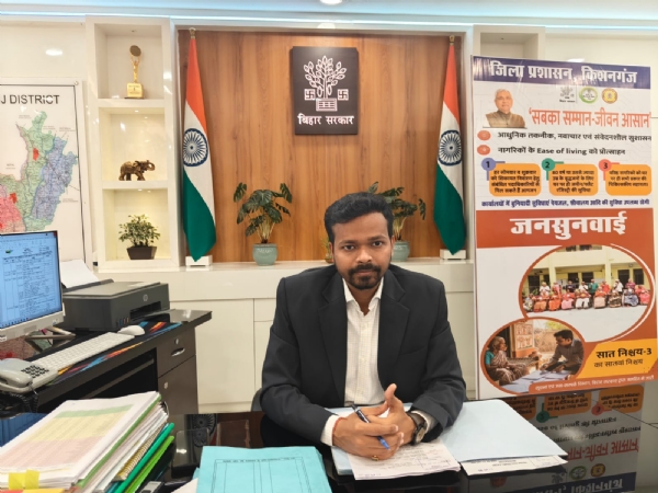 ضلع میں 7,321 سے زیادہ گیس سلنڈروںکا ذخیرہ، ہوم ڈیلوری دستیاب