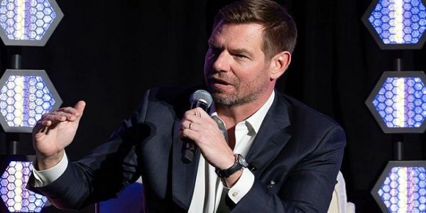 ڈیموکرٹ رکنِ پارلیمنٹ ایرک سوالویل پر جنسی ہراسانی کا الزام، استعفیٰ دیں گے