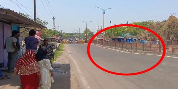 دھنباد-رانچی مرکزی سڑک دھنس گئی ، لوگ خوفزدہ