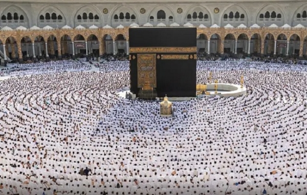 حج قوانین کی خلاف ورزی پر سعودی وزارتِ داخلہ کا بڑا اقدام، ایک لاکھ ریال تک جرمانہ