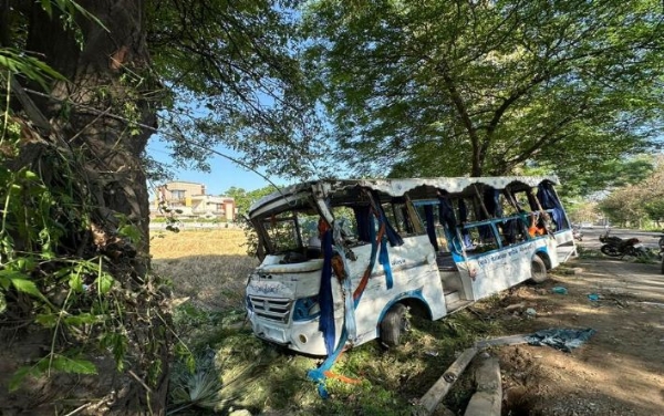 پنجاب کے شہر فتح گڑھ صاحب میں سڑک حادثے میں 7 افراد ہلاک ، 21 زخمی