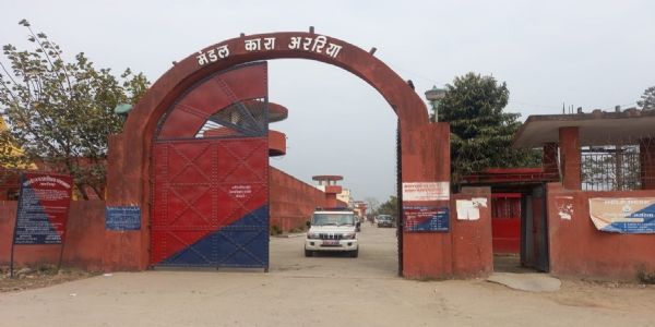 ڈویزنل جیل میں ڈی ایم اور ایس پی نے کی چھاپہ ماری