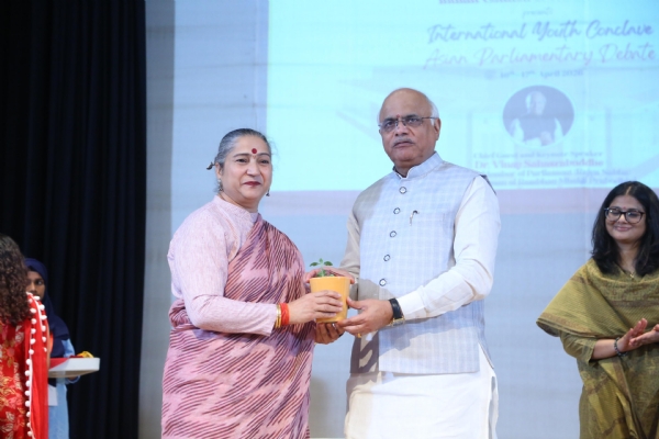 کانکلیو کانکلیو