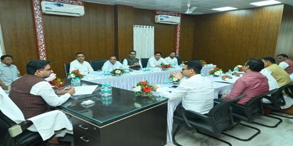 وزیر دانش آزاد انصاری نے حج کی تیاریوں کا جائزہ لیا