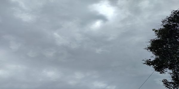 اتراکھنڈ میں ہلکی بارش اور تیز ہواؤں کا امکان، کئی اضلاع کے لیے الرٹ جاری