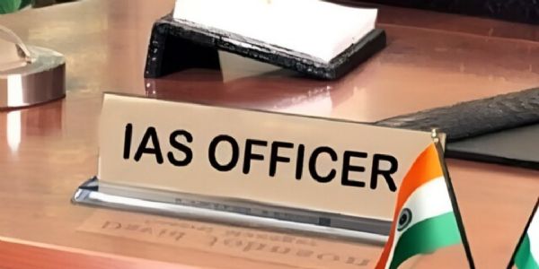 جھارکھنڈ کے 17 آئی اے ایس افسران کا تبادلہ، راجیو رنجن جمشید پور کے ڈپٹی کمشنر مقرر کئے گئے