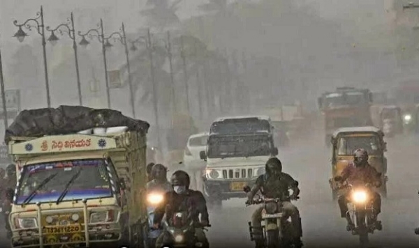 آج موسم میں غیر معمولی تبدیلی– شہر کے چند علاقوں میں طوفانی بارش