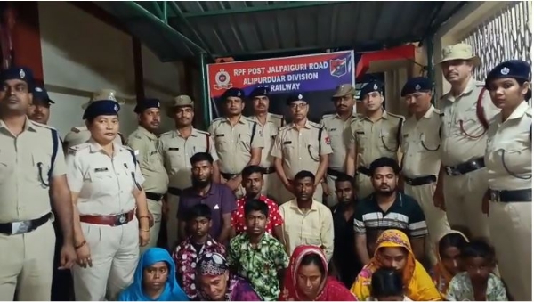 14-Bangladeshis-Arrested