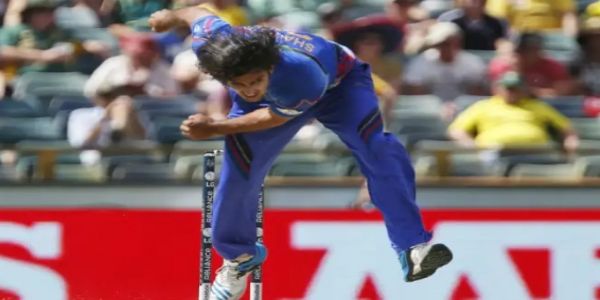 افغانستان کے سابق فاسٹ بولر شاپور زدران دہلی کے ایک اسپتال میں موت و زیست کے درمیان آئی سی یو میں داخل ۔