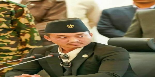 نیپال کے وزیر داخلہ سودن گرونگ نے وزیر اعظم بالیندر شاہ کو استعفیٰ سونپا