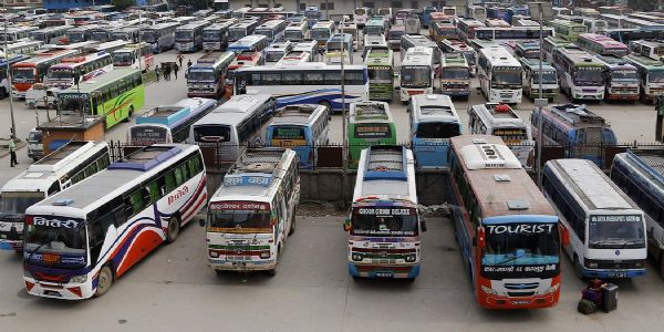 نیپال حکومت نے طلباءکو پبلک ٹرانسپورٹ سروس میں 45 فیصد کی دی رعایت ، فیصلے پر عمل درآمد کی ہدایت