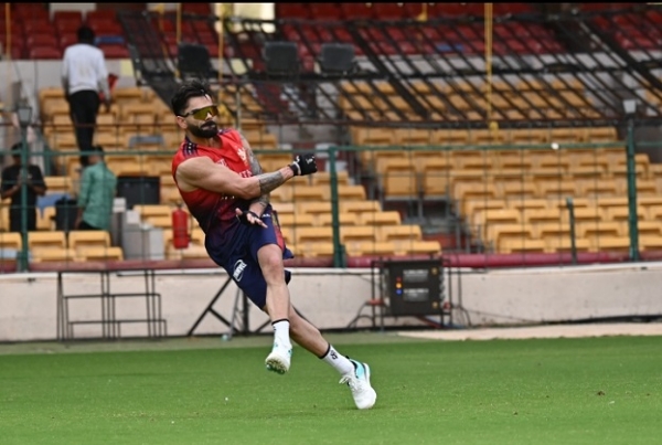 اسٹار بلے بازی وراٹ کوہلی