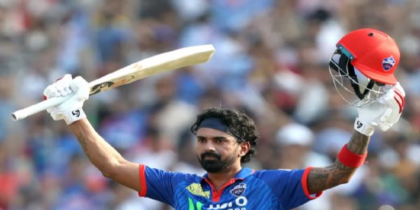 کے ایل راہل کی شاندار سنچری، دہلی کیپیٹلز نے پنجاب کنگز کے خلاف 264 رن بنائے