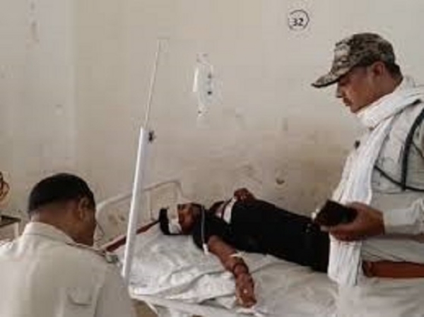 برہان پور کے نیپا نگر میں تجاوزات ہٹانے گئی ٹیم پر پتھراو، جے سی بی آپریٹر سمیت 4 زخمی