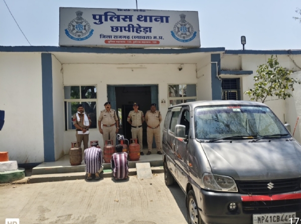 راج گڑھ: گاڑیوں میں غیر قانونی طور پر گھریلو گیس بھرنے والے دو ملزمان گرفتار